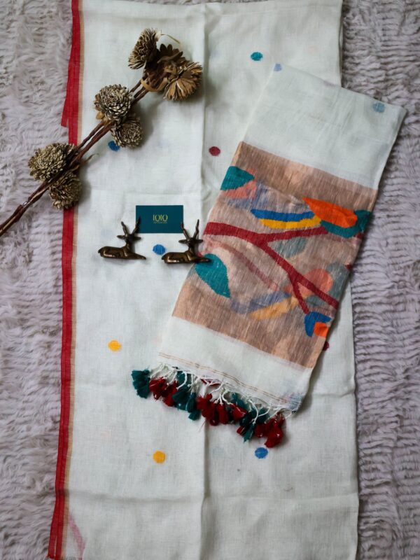Ivory handwoven Jamdani linen saree